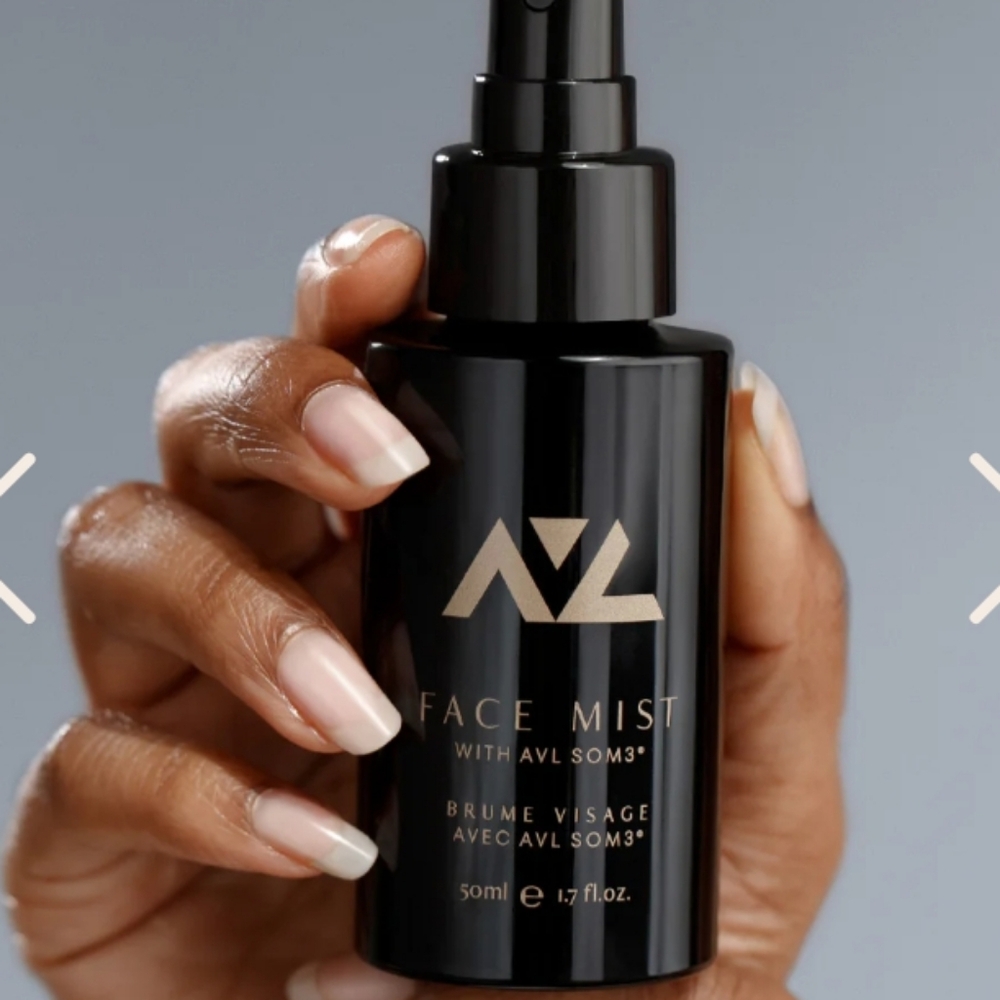 NIB AVL LABORATORIES FACIAL MIST - Picture 5 of 12